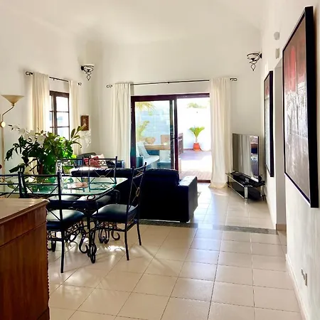 La Mar Poolvilla *